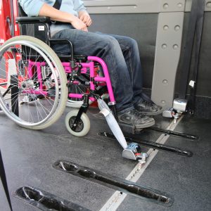Kotvenie vozíka pre osoby ZŤP