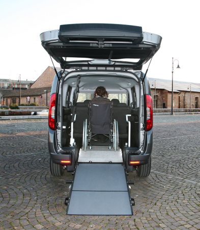 Bezbarierové vozidlo pre vozičkára Fiat Doblo